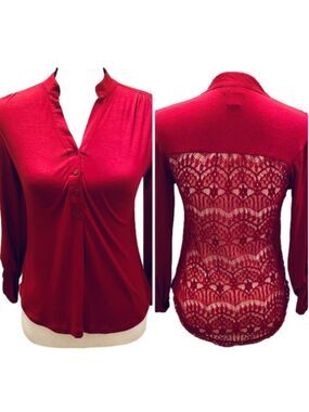 Burgundy Lace Back Convertible Sleeve Henley NWOT